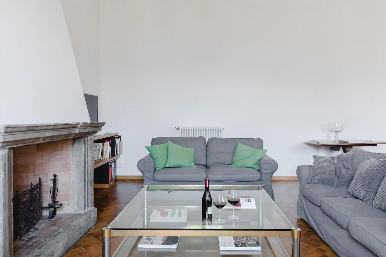 Elegante E Classico Attico Con Terrazzo Privato Vicino Al Vaticano Rome Apartment